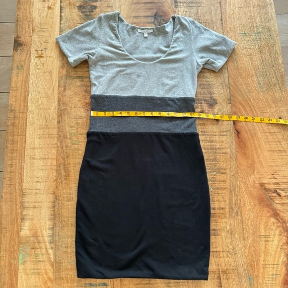 INDAH BODY Casual Double Layer Color Block Mini Dress Size 1 Small - Picture 10 of 15